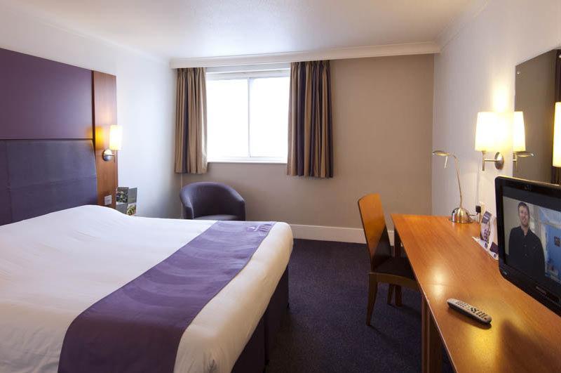 Premier Inn Ashby De La Zouch Buitenkant foto